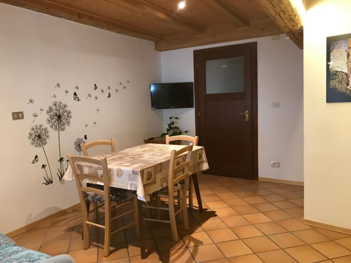 Casa Streberi Apartment Castelfondo Ngoại thất bức ảnh